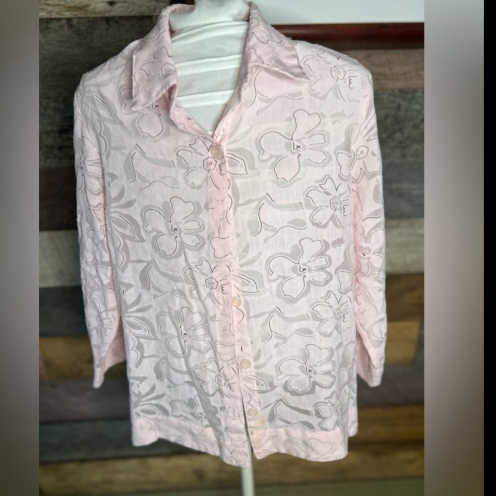 ☀️Sag Harbor Petite Medium PM Pink Floral button Front Blouse Top - Picture 7 of 7
